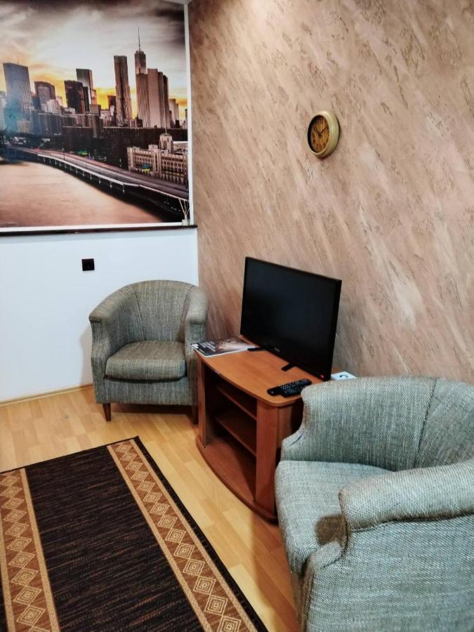 Fun Rooms Sobe Prenociste Borca Exterior photo